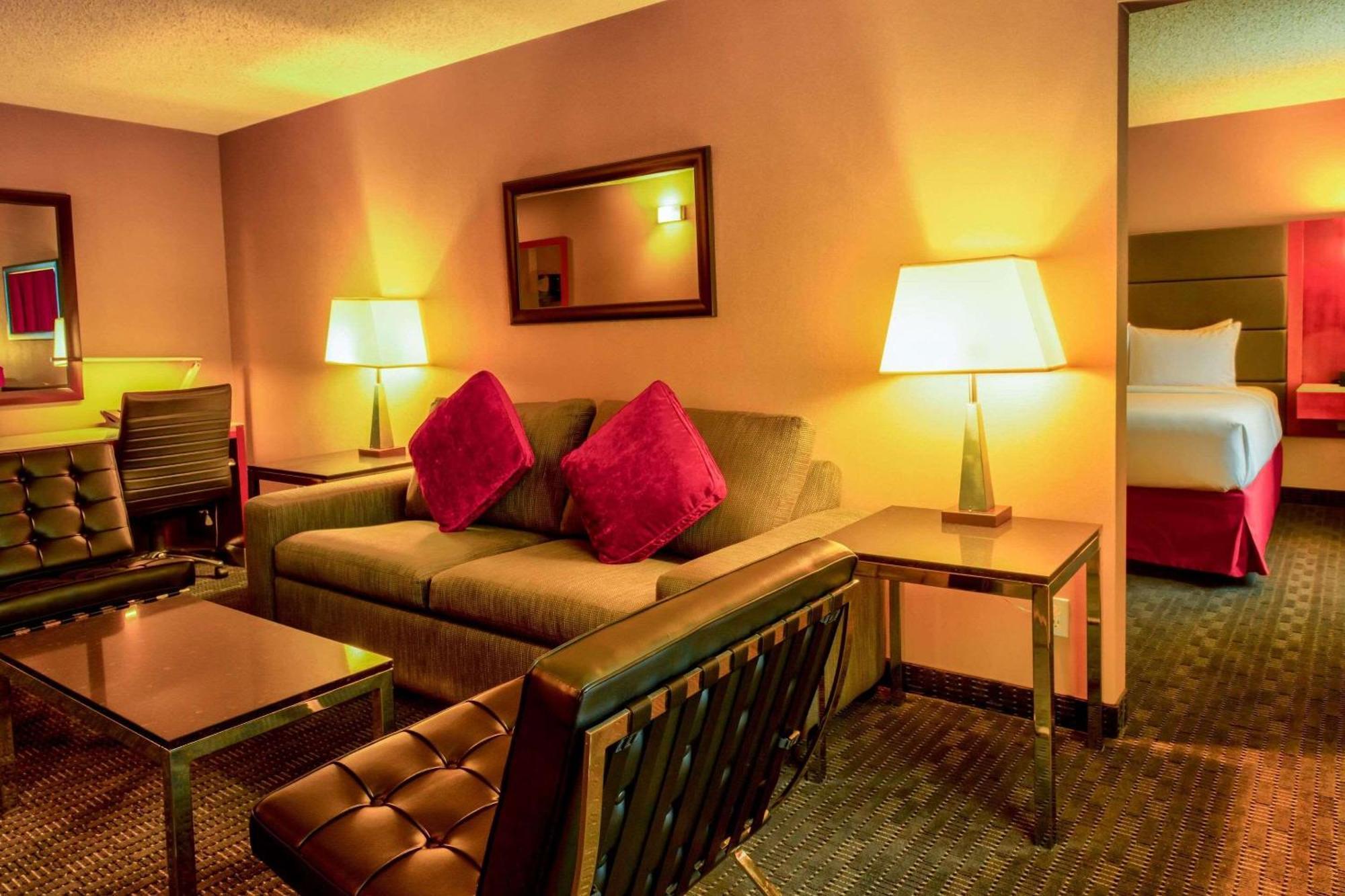 Radisson Hotel & Suites Fort Mcmurray Kültér fotó