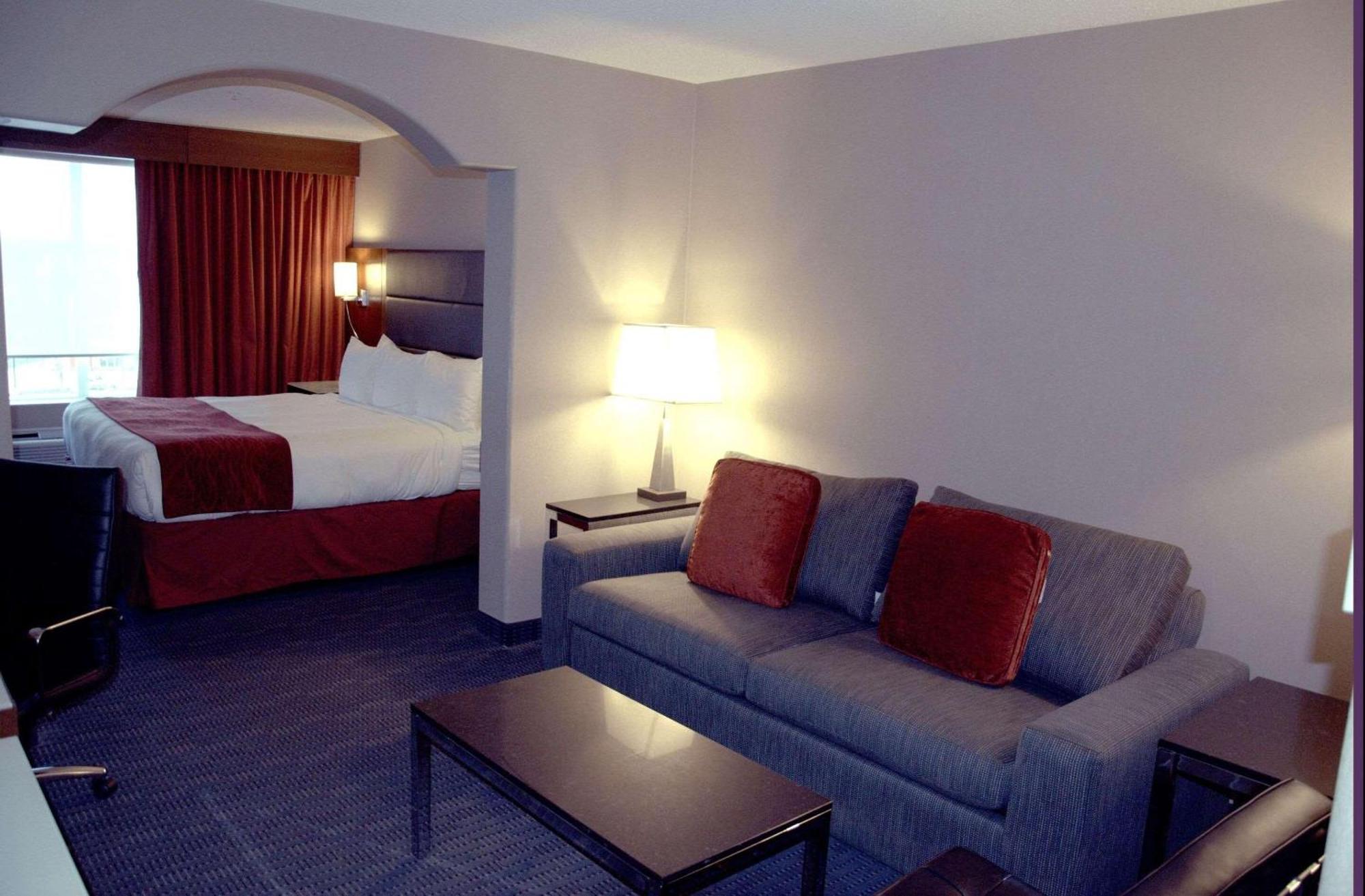 Radisson Hotel & Suites Fort Mcmurray Kültér fotó